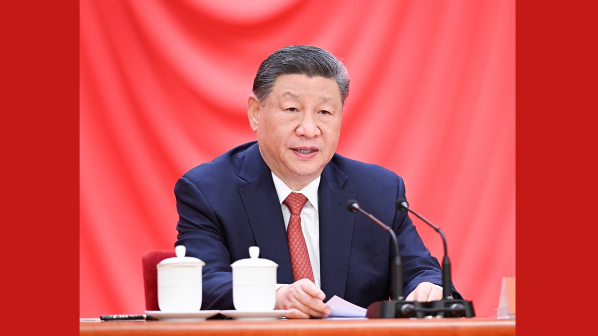 庆祝中华全国总工会成立100周年暨全国劳动模范和先进工作者表彰大会隆重举行 习近平发表重要讲话
