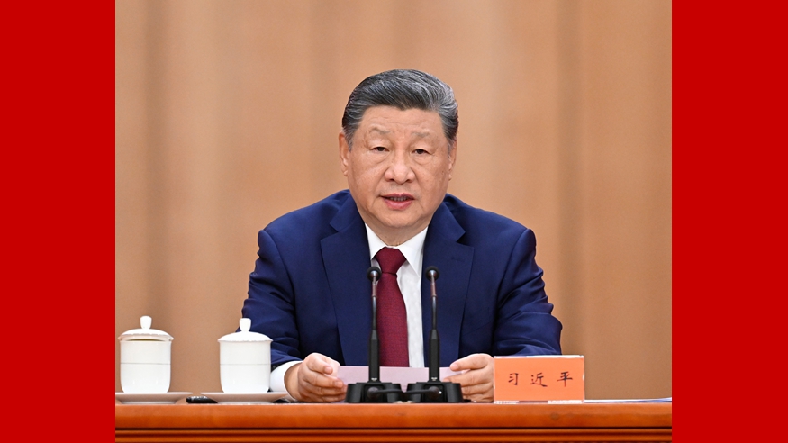 习近平出席纪念中国工农红军长征胜利90周年大会并发表重要讲话